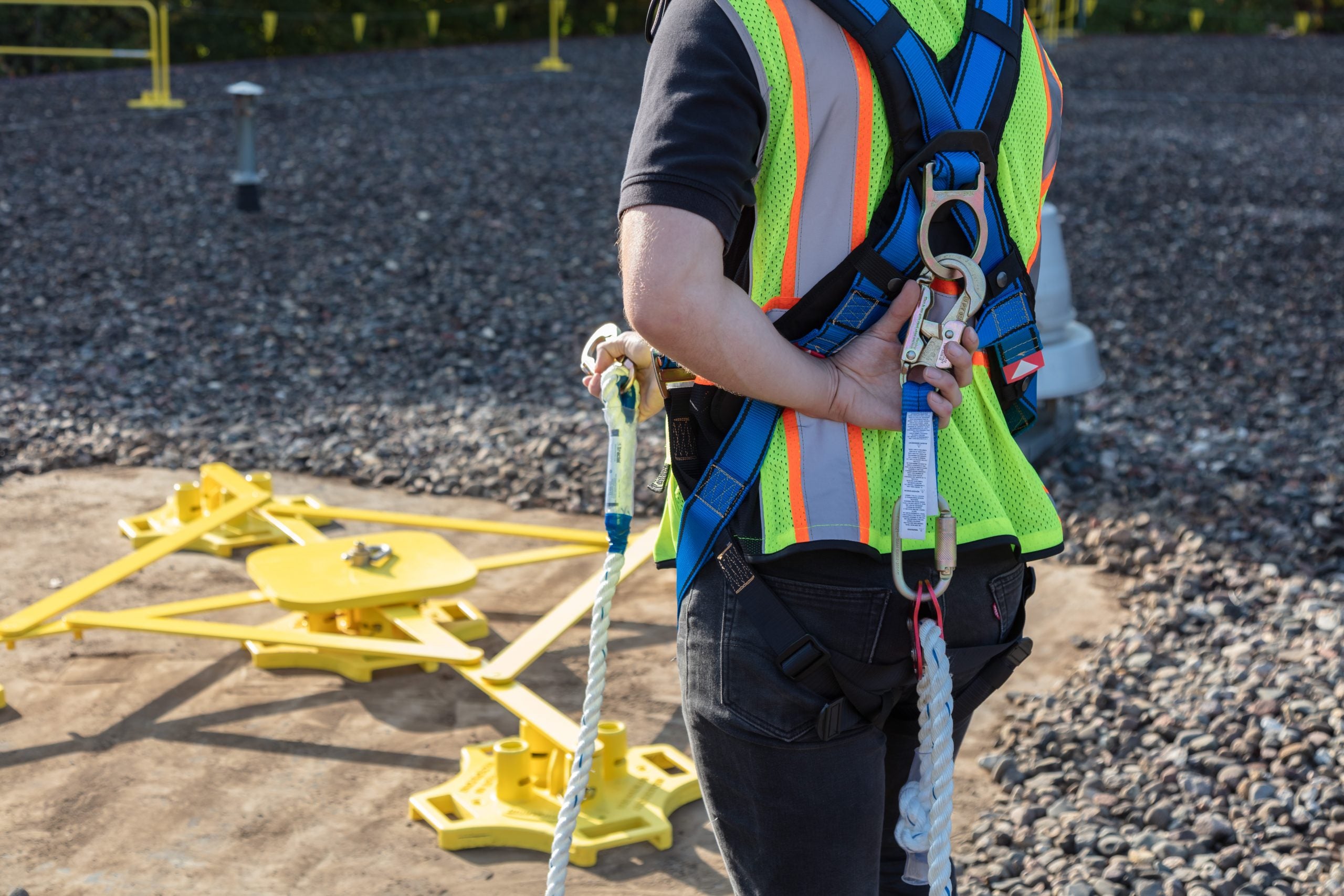 502201 Mobile Fall Restraint Anchor Point - BlueWater image 1