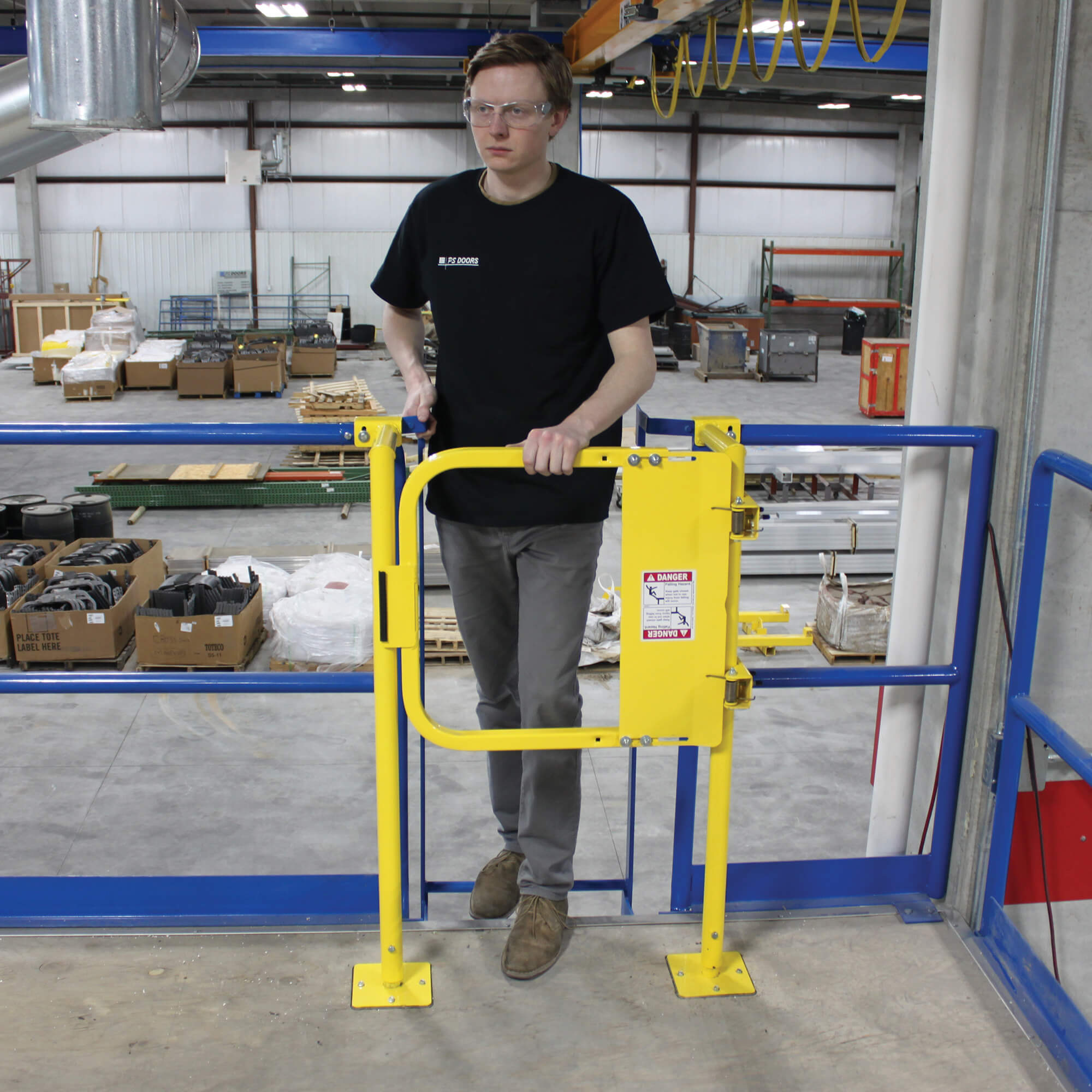 Standoff Mounting System - Adds 7.5 in. of clearance on the platform edge - Provides a grab spot for personnel using ladder - Mounts directly to existing railing - Adjustable height - Easy installation - PS DOORS LSG-STNDOFF image 0