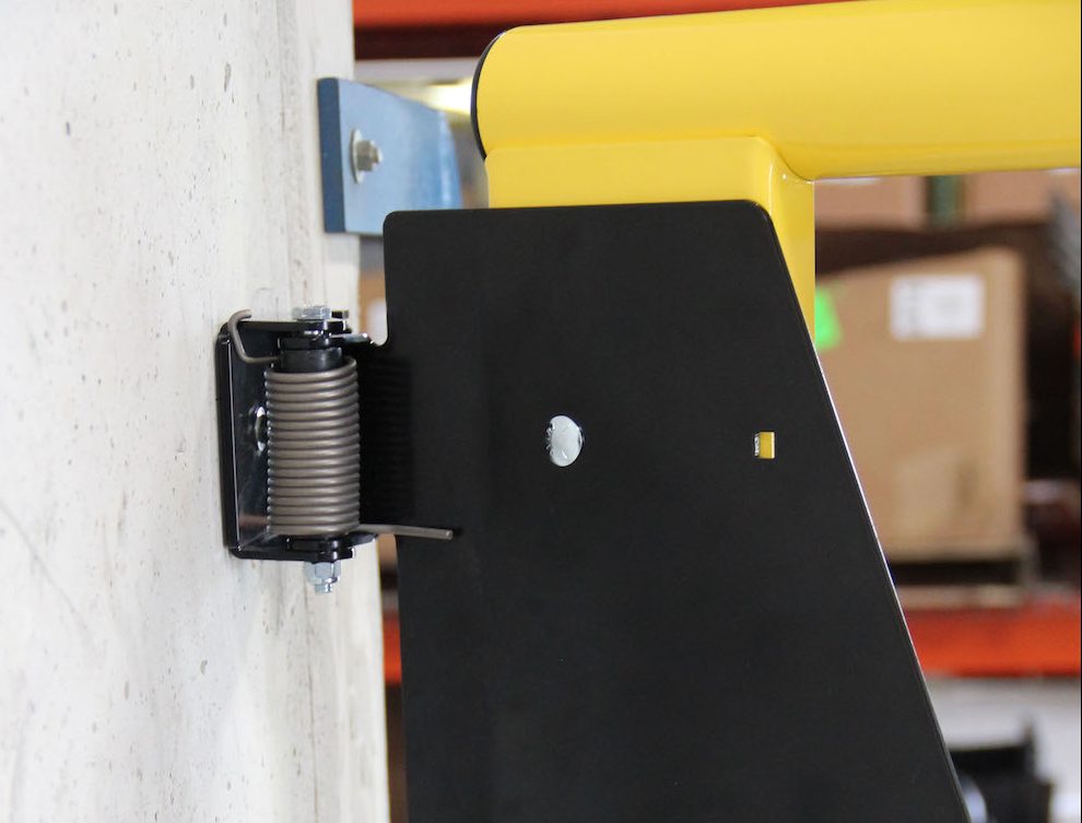 Adjustable Safety Gate - Self-closing fall protection swing gate - Fits openings from 18 in. to 36 in. - Easy installation in minutes  - Meets OSHA, CE and ANSI guardrail standards - PS DOORS EdgeHalt ASG-1836 image 11