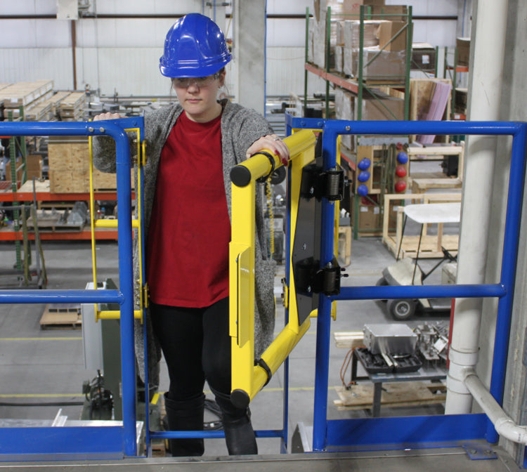 Adjustable Safety Gate - Self-closing fall protection swing gate - Fits openings from 18 in. to 36 in. - Easy installation in minutes  - Meets OSHA, CE and ANSI guardrail standards - PS DOORS EdgeHalt ASG-1836 image 8