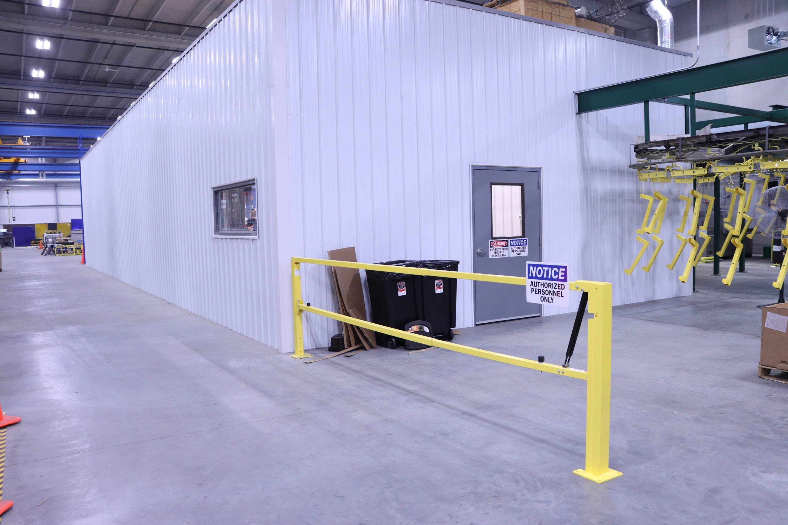 EdgeSafe Smart Gate 60" - PS Doors SmartGate ESG-60-PCY image 9