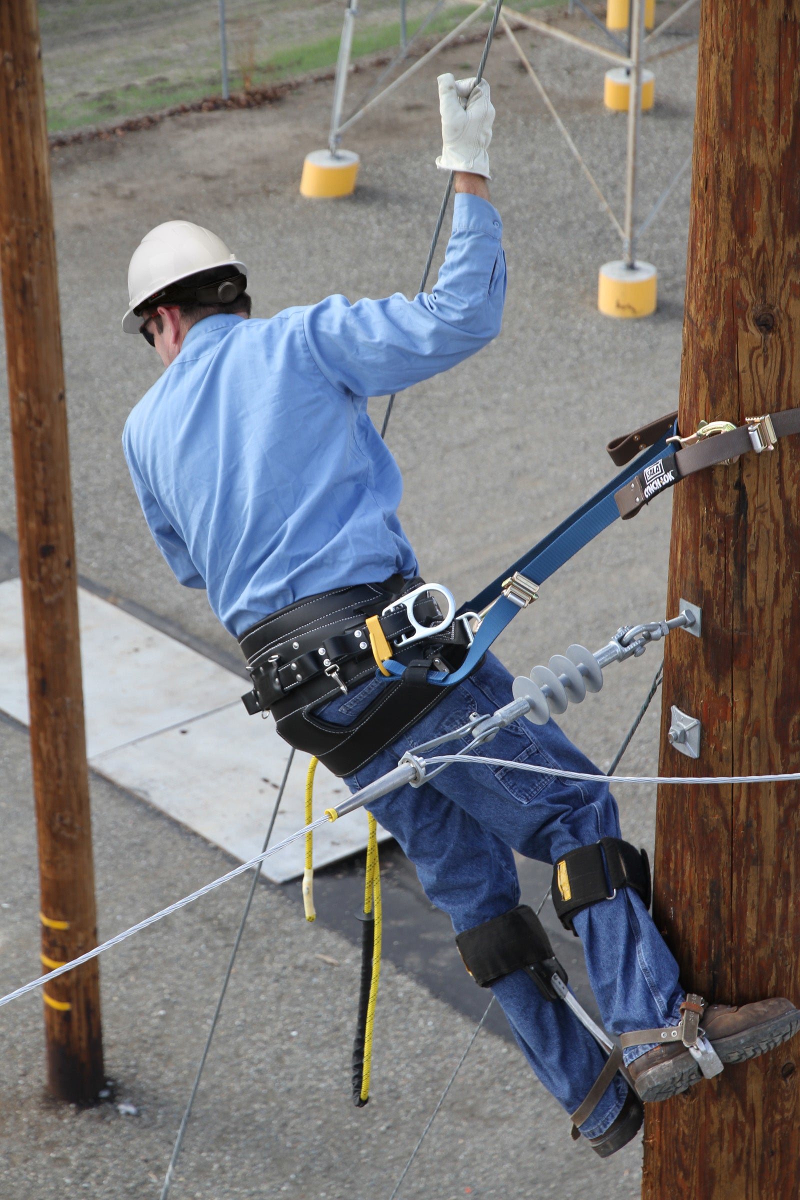 1204057 - Wood Pole Climber's Fall Restricting Device - ROPE - For distribution poles - MIN: 5.5″ dia./17.5″ circ. – MAX: 18.5″ dia/58″ circ. image 2