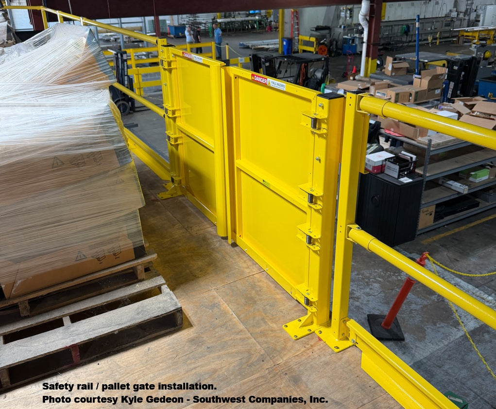 SafeMezz Pallet Gate – PS DOORS